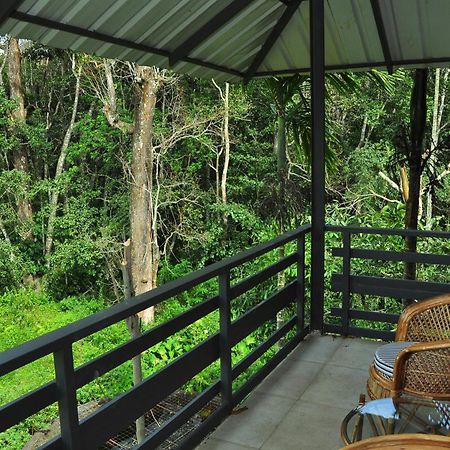סולטאן באטרי The Woods Resorts Wayanad מראה חיצוני תמונה