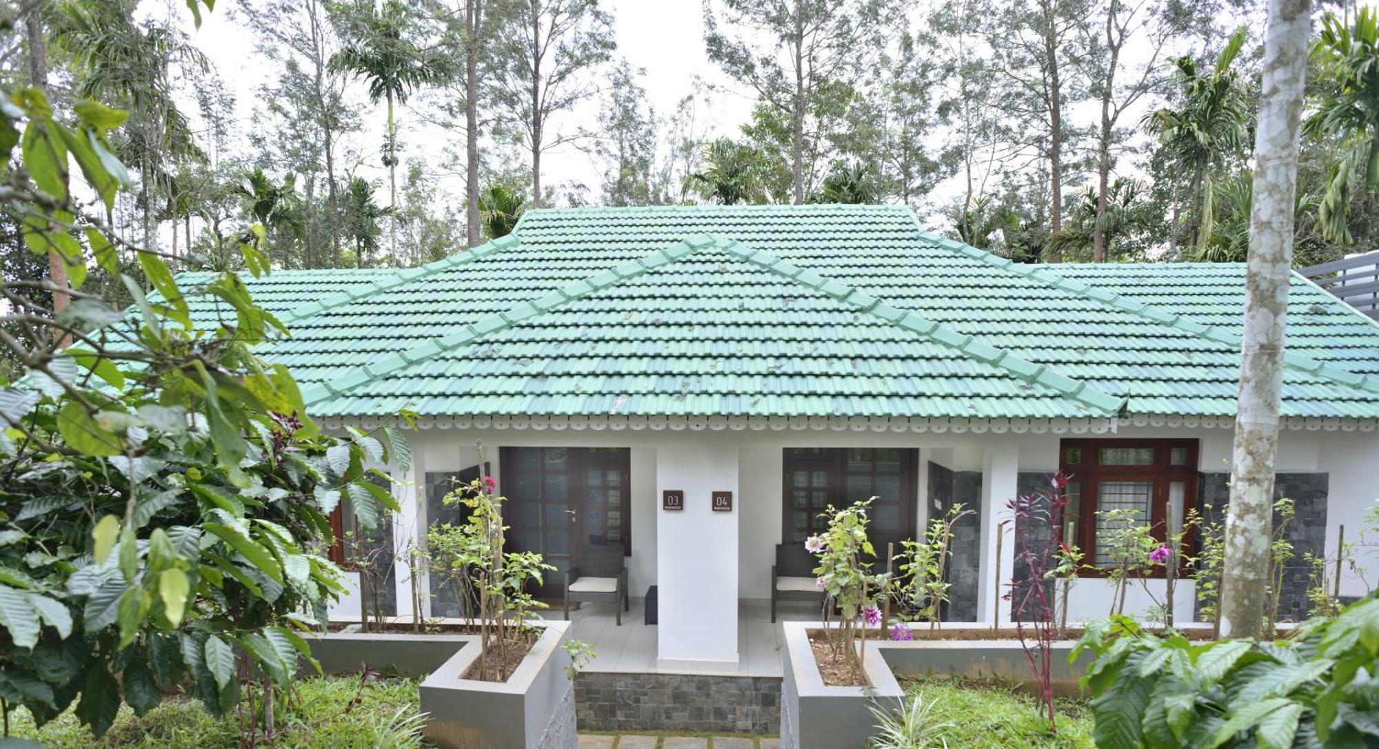 סולטאן באטרי The Woods Resorts Wayanad מראה חיצוני תמונה