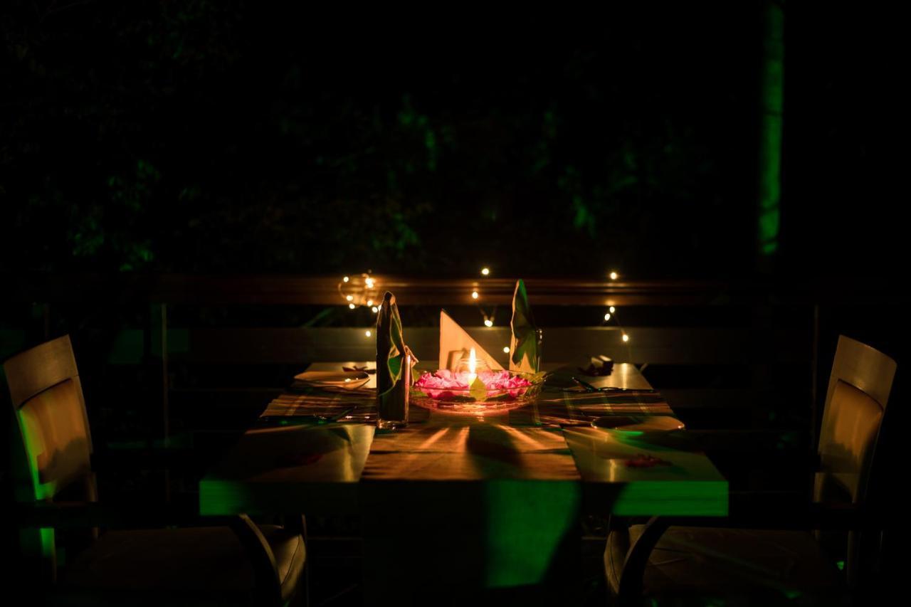 סולטאן באטרי The Woods Resorts Wayanad מראה חיצוני תמונה