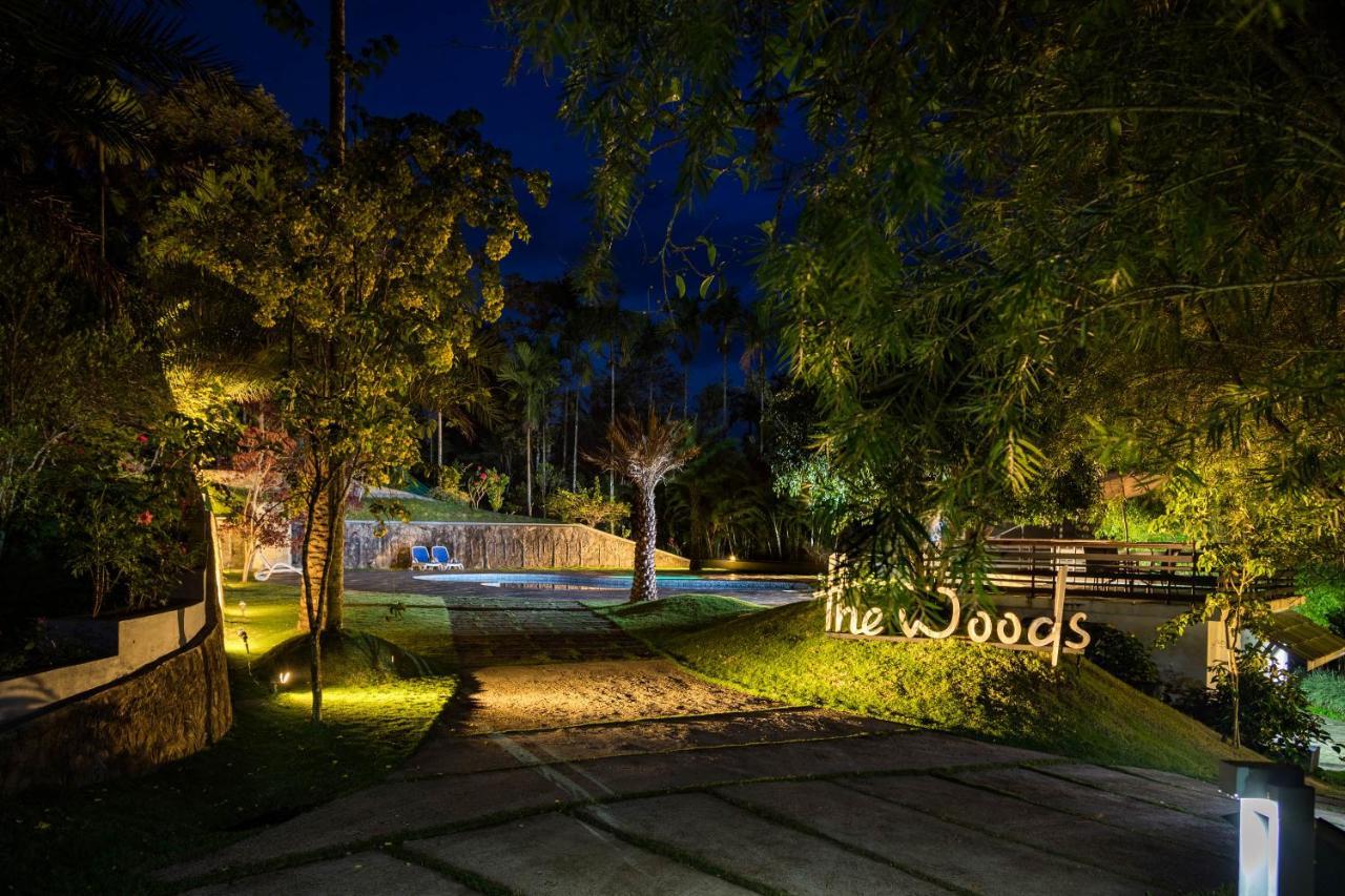 סולטאן באטרי The Woods Resorts Wayanad מראה חיצוני תמונה