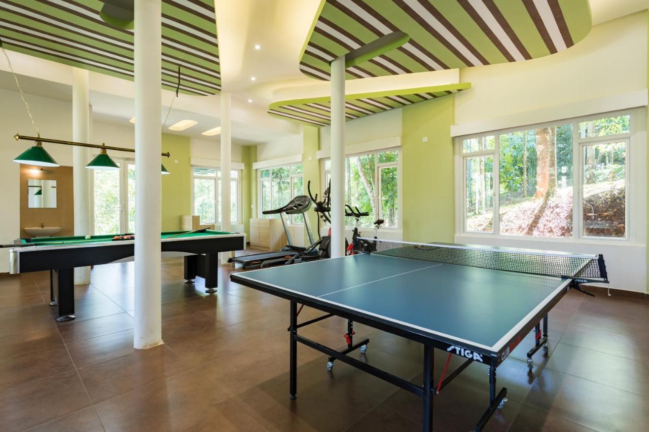 סולטאן באטרי The Woods Resorts Wayanad מראה חיצוני תמונה